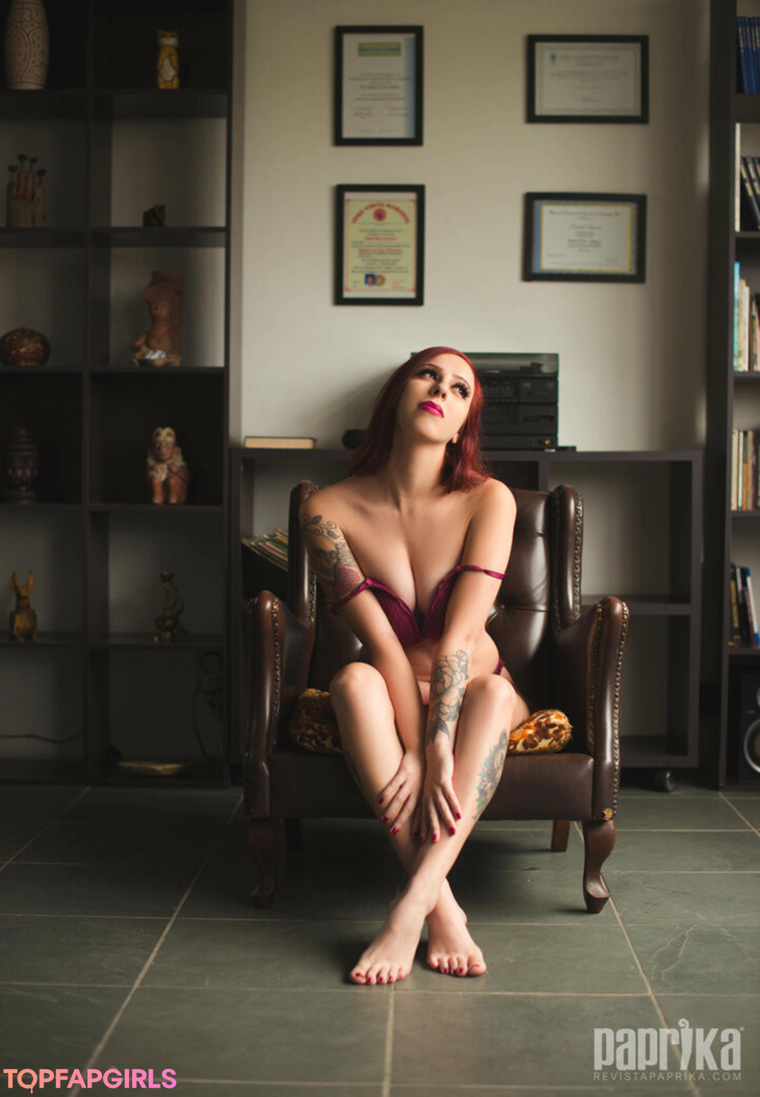 Naakte gelekte OnlyFans-foto van Paprika #1231