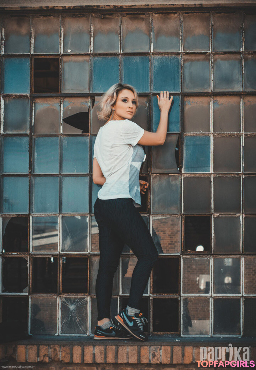 Naakte gelekte OnlyFans-foto van Paprika #1295