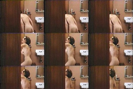 Naakte gelekte OnlyFans-foto van Alyssa Milano