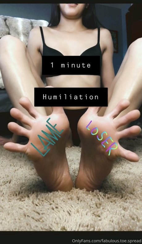Naakte gelekte OnlyFans-foto van Fabuloustoespread
