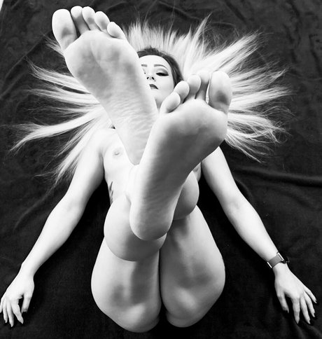 Naakte gelekte OnlyFans-foto van Blackangel27free