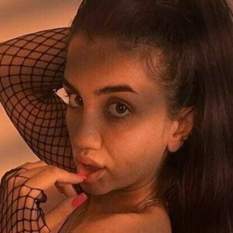 Naakte gelekte OnlyFans-foto van Dinamurx