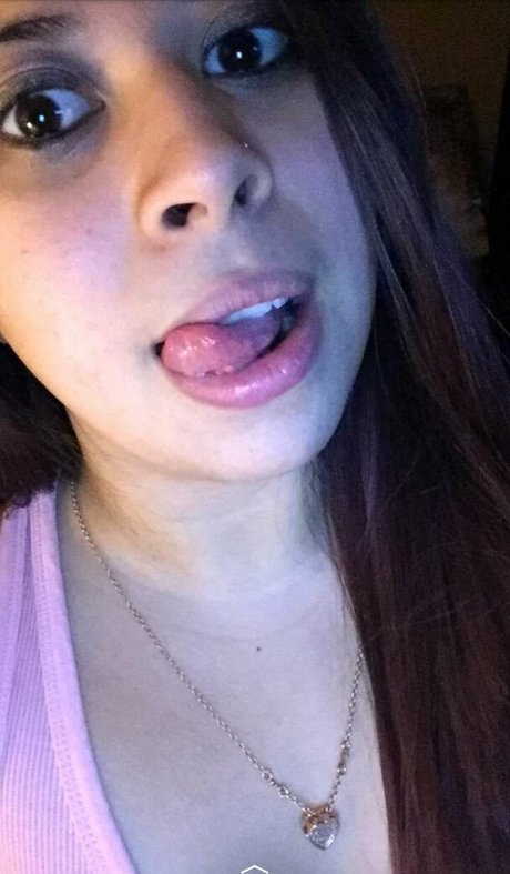 Naakte gelekte OnlyFans-foto van Devilishdaisy