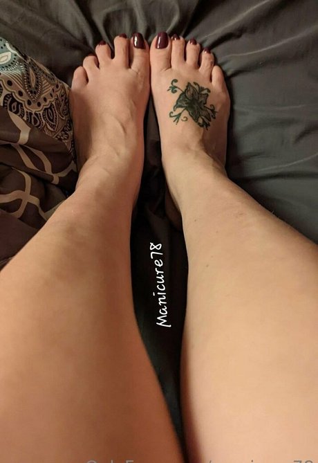 Naakte gelekte OnlyFans-foto van Manicure78