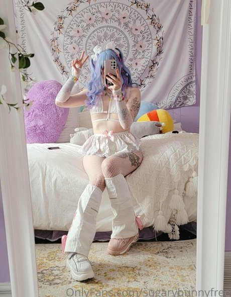 Naakte gelekte OnlyFans-foto van Sugarybunnyfree