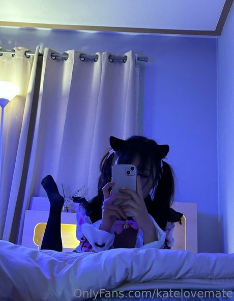 Naakte gelekte OnlyFans-foto van Katelovemate