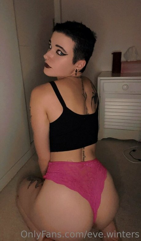 Naakte gelekte OnlyFans-foto van Evewinters