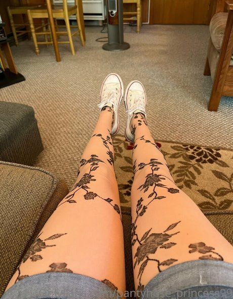 Pantyhoseprincess99