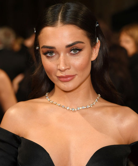 Naakte gelekte OnlyFans-foto van Amy Jackson