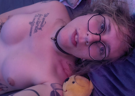 Naakte gelekte OnlyFans-foto van Brainwashedpet