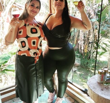 Naakte gelekte OnlyFans-foto van Eliete Campos