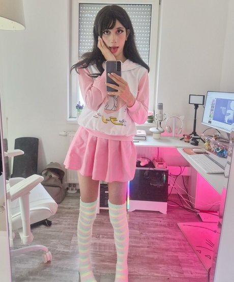 Naakte gelekte OnlyFans-foto van Puruchuu
