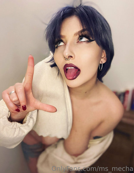 Naakte gelekte OnlyFans-foto van Msmecha