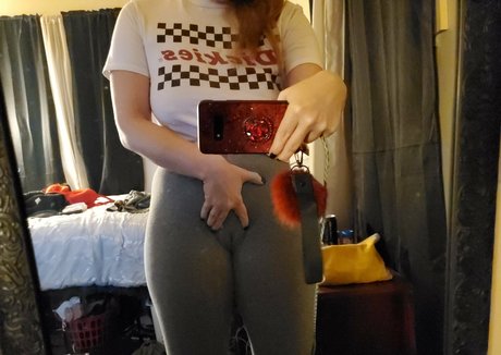 Naakte gelekte OnlyFans-foto van Temptressqueen1