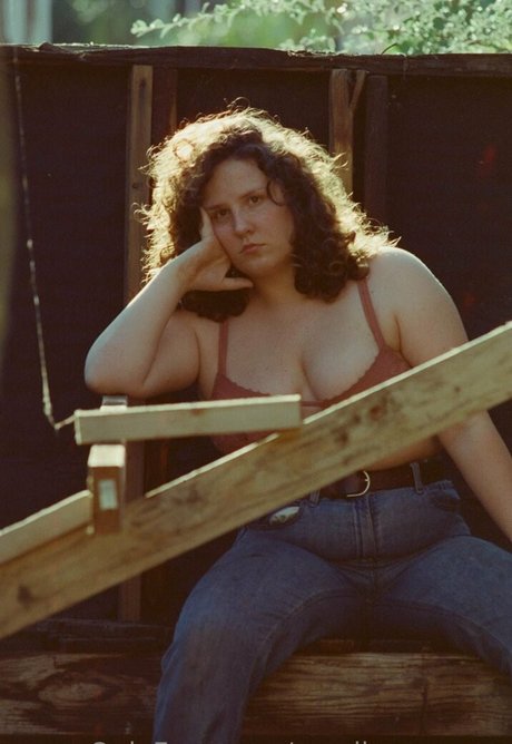 Naakte gelekte OnlyFans-foto van Candicescurves