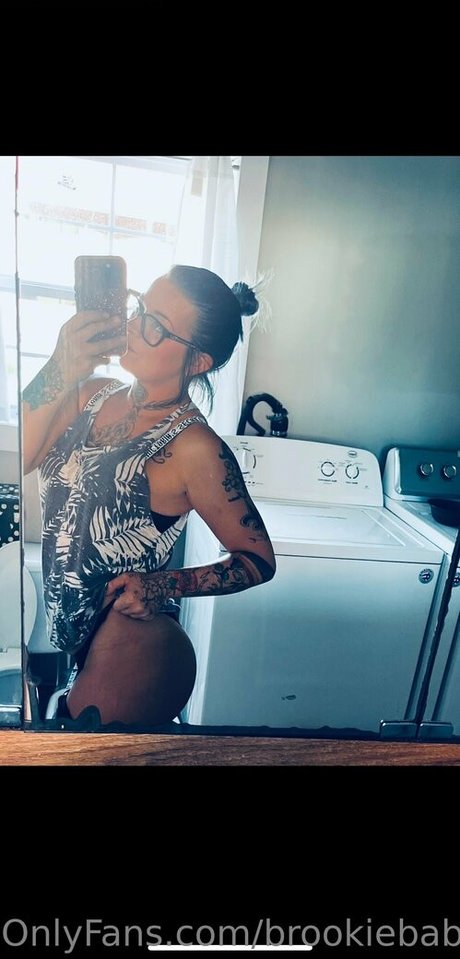 Naakte gelekte OnlyFans-foto van Brookiebaby12