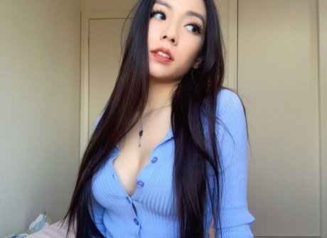 Naakte gelekte OnlyFans-foto van Dalenacake