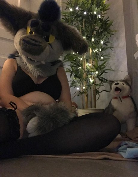 Naakte gelekte OnlyFans-foto van Donnyshark