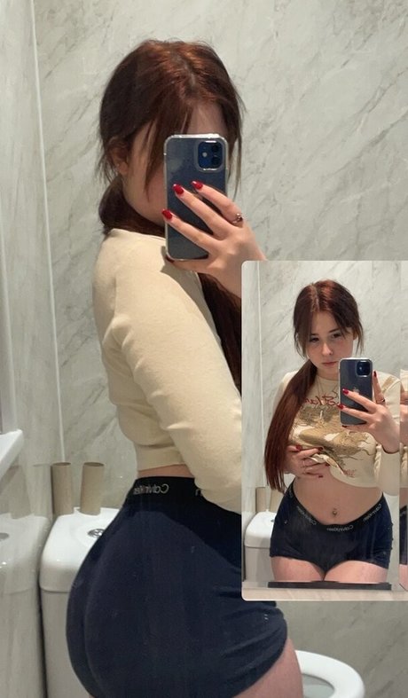 Naakte gelekte OnlyFans-foto van Igfrancescaxx