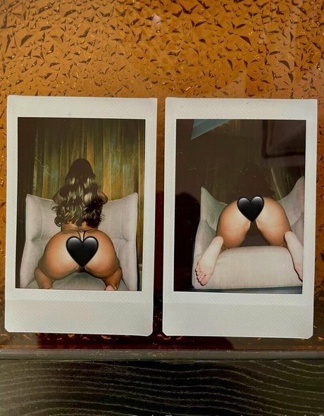 Naakte gelekte OnlyFans-foto van Yourthaigf