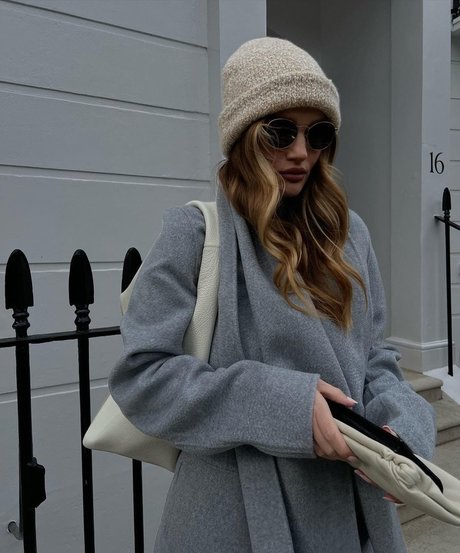 Naakte gelekte OnlyFans-foto van Rosie Hw