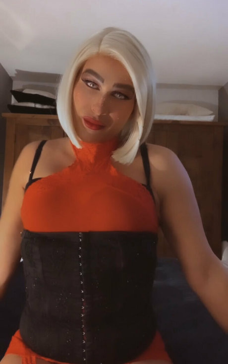 Naakte gelekte OnlyFans-foto van Missjizzelle