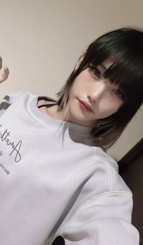 Naakte gelekte OnlyFans-foto van Shun1111joso