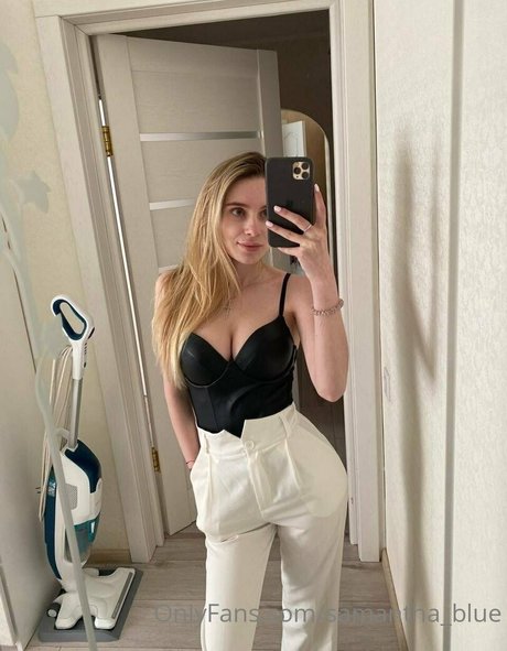 Naakte gelekte OnlyFans-foto van Maryamaryanne