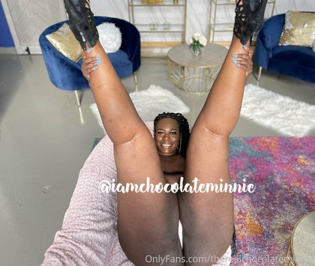 Therealchocolateminnie