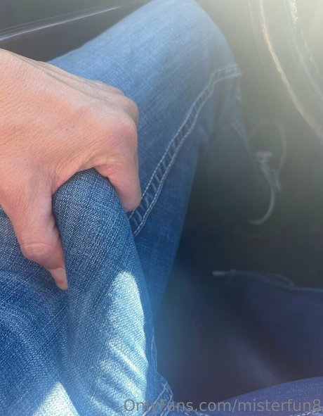 Naakte gelekte OnlyFans-foto van Misterfun8