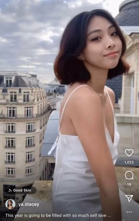 Naakte gelekte OnlyFans-foto van Ya Stacey