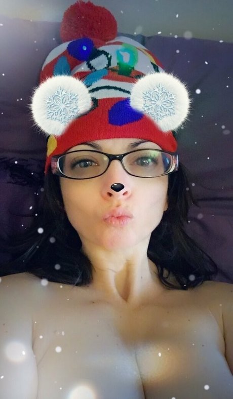 Naakte gelekte OnlyFans-foto van Mindfulwithrose