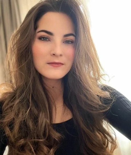 Naakte gelekte OnlyFans-foto van Molly Jane