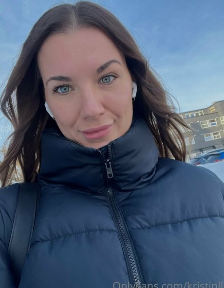 Naakte gelekte OnlyFans-foto van Kristinll