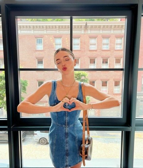 Naakte gelekte OnlyFans-foto van Miranda Kerr