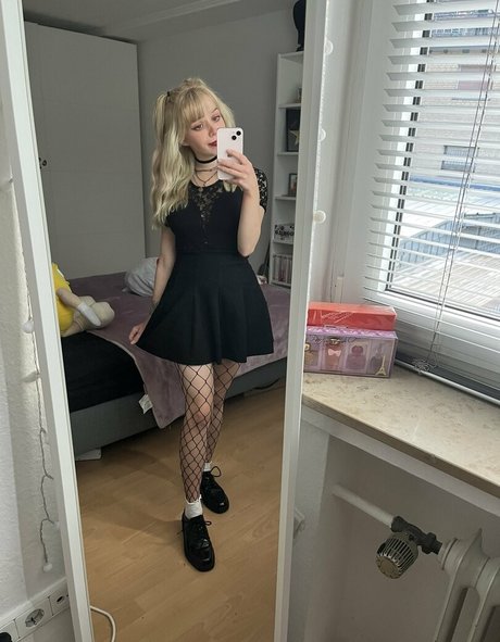 Naakte gelekte OnlyFans-foto van Legendluna