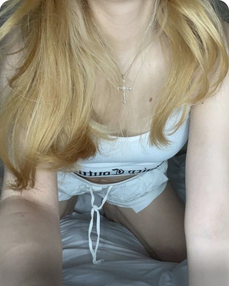 Naakte gelekte OnlyFans-foto van Ivyowowo