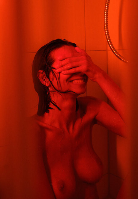 Naakte gelekte OnlyFans-foto van Ireenel