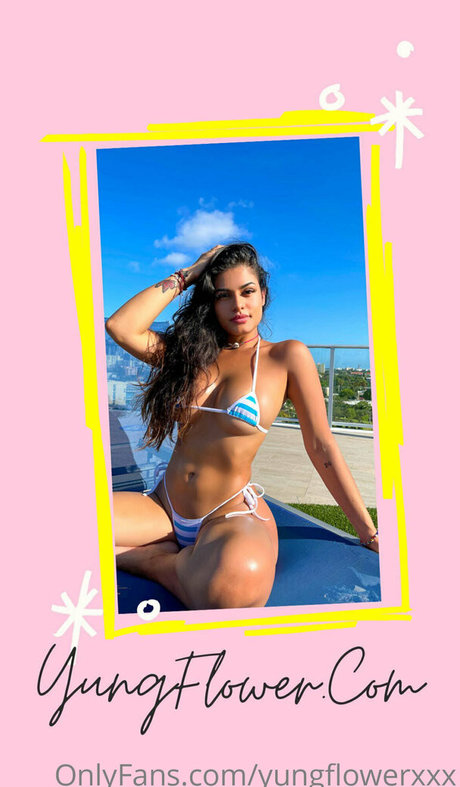 Naakte gelekte OnlyFans-foto van Stellastarrr