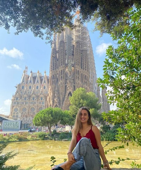 Naakte gelekte OnlyFans-foto van Julia Gomez
