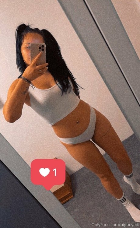 Naakte gelekte OnlyFans-foto van Onlyfansllmodels