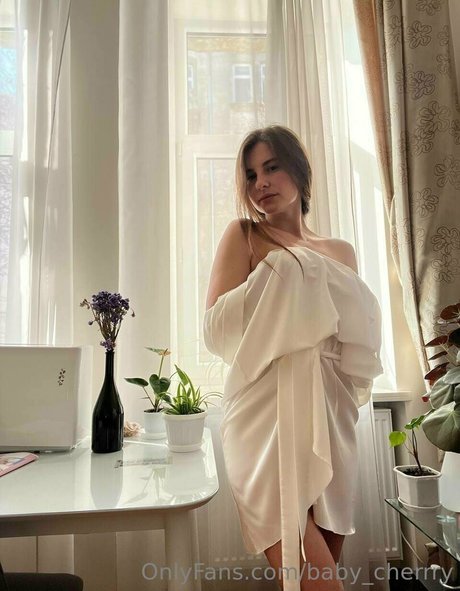 Baby_cherrry