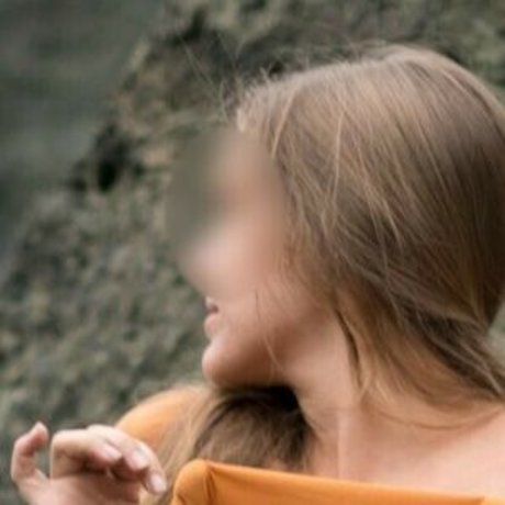 Naakte gelekte OnlyFans-foto van Stophammerzeit