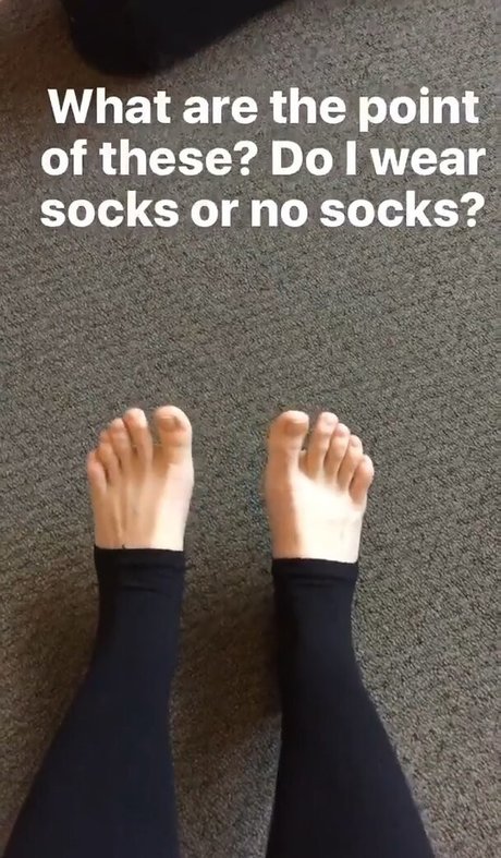 Naakte gelekte OnlyFans-foto van Angourie Rice