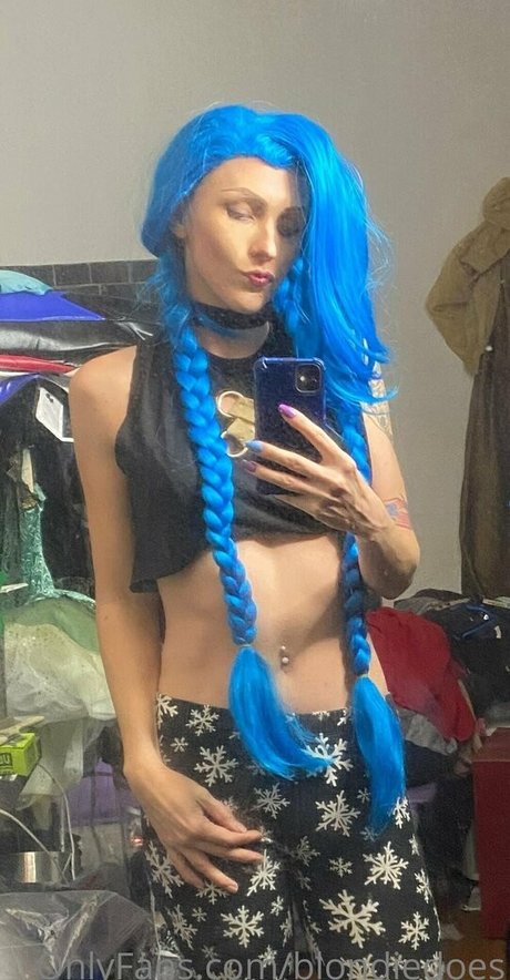 Naakte gelekte OnlyFans-foto van Blondiedoes
