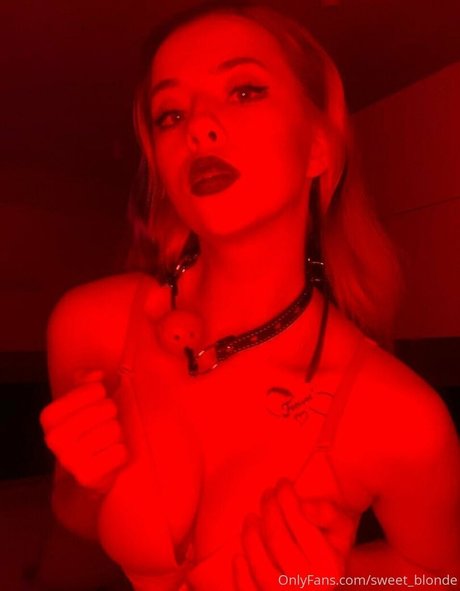 Hotblonda