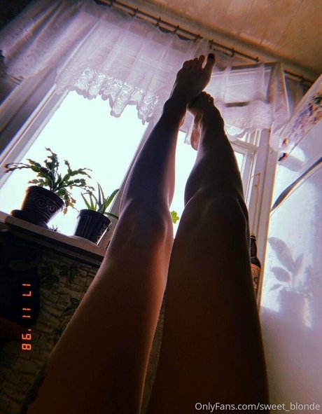 Hotblonda