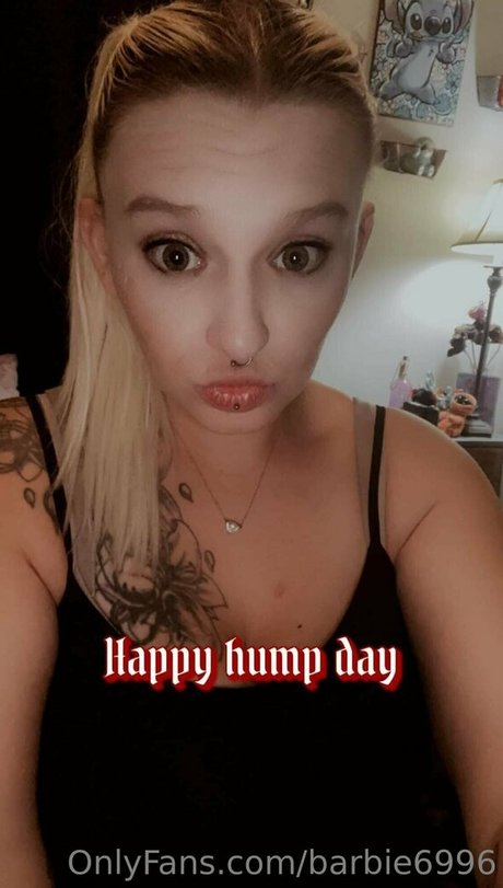 Naakte gelekte OnlyFans-foto van Barbie6996