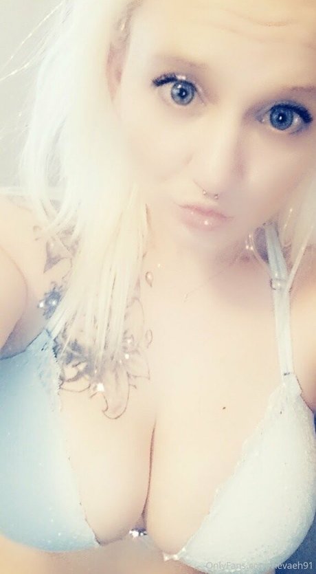 Naakte gelekte OnlyFans-foto van Barbie6996