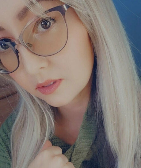 Naakte gelekte OnlyFans-foto van Everlymoon